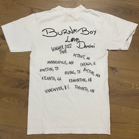 Burna boy Summer 2022 Tour Shirt Short Sleeve Shirt Small Men’s - Picture 2 of 4